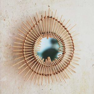 Round wall miror